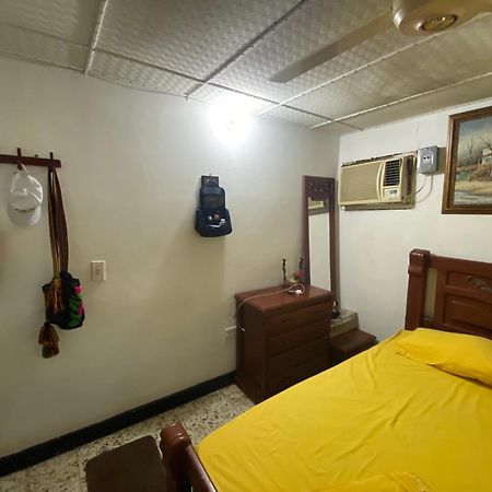 Casa Vecina Hostal Santa Marta  Exterior photo