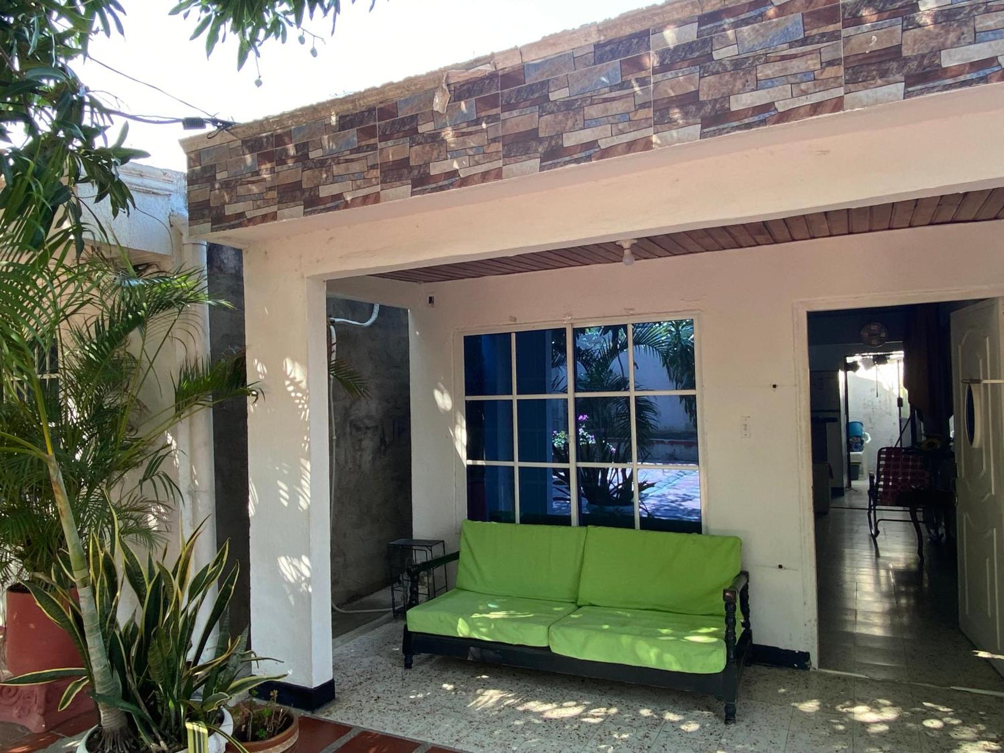Casa Vecina Hostal Santa Marta  Exterior photo
